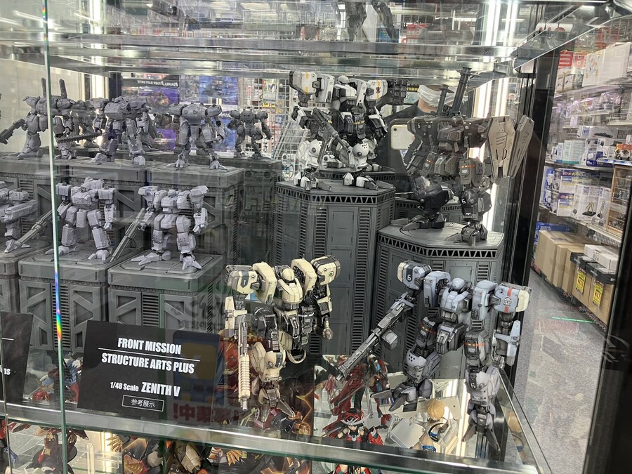 [스퀘어에닉스] 프론트 미션 1/48 제니스V 30주년 기념판 소개_14.jpg