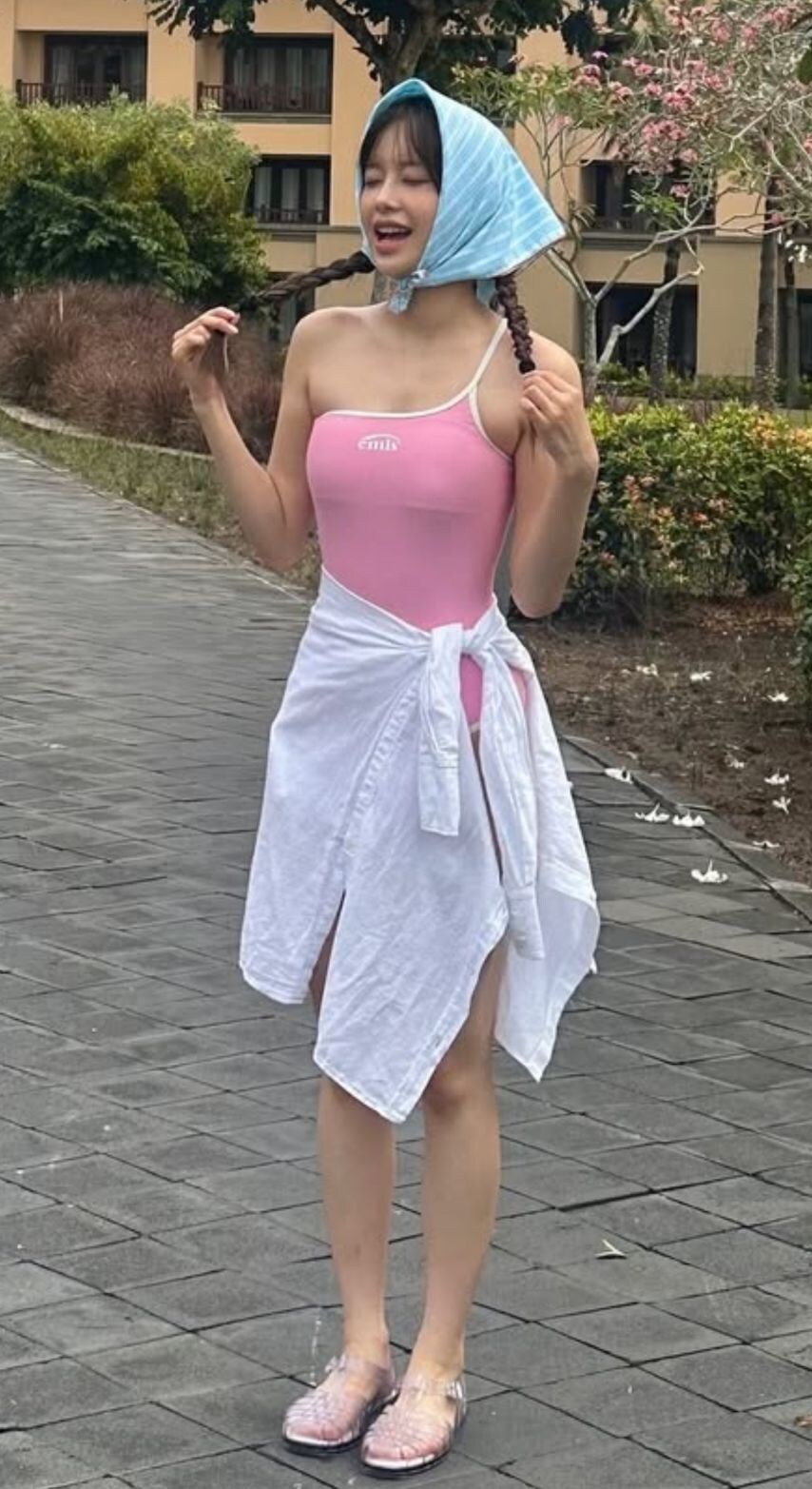 호불호 갈리는 수영복 jpg_2.jpg