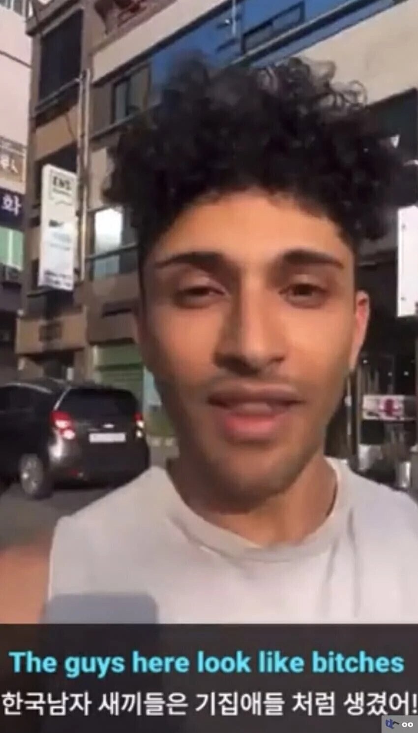 한국 남자들은 다 계집애 같이 생겼어_1.jpg