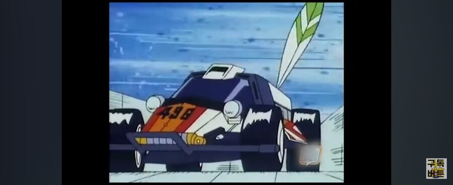 깃털 하나 꽂았다고 공기저항을 줄인다는게 말이 되냐?_10.jpg