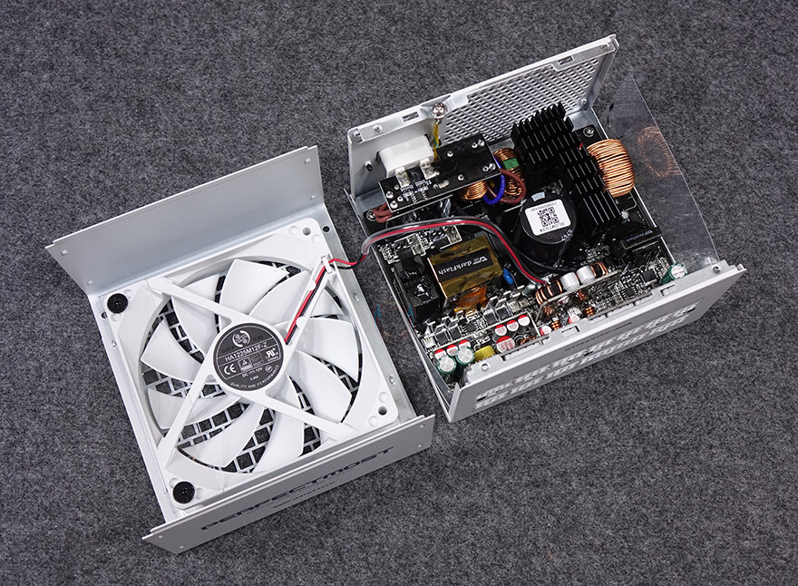 최신규격과 함께 완성도가 더 높아진 파워!-다크플래쉬 퍼펙트모스트 750W 화이트_34.jpg