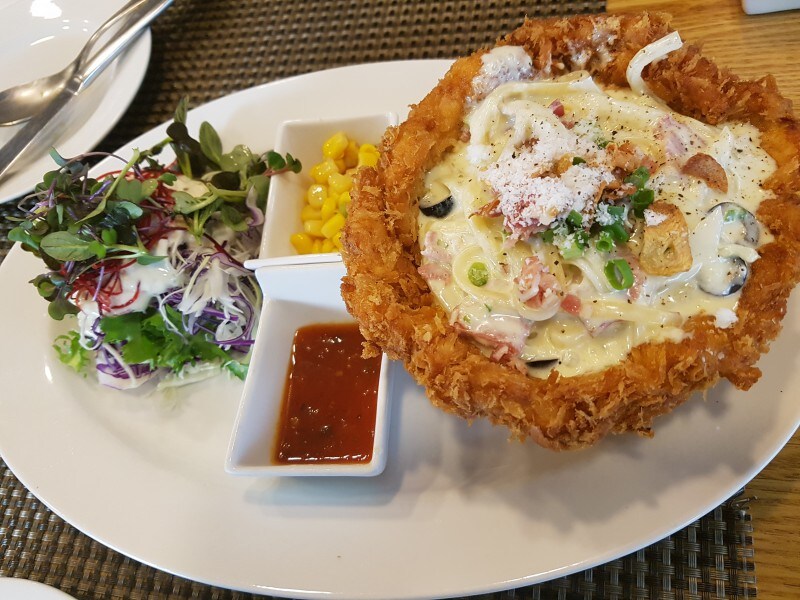 파스타를 다 드신 후엔 그릇을 잘라드세요_3.jpg