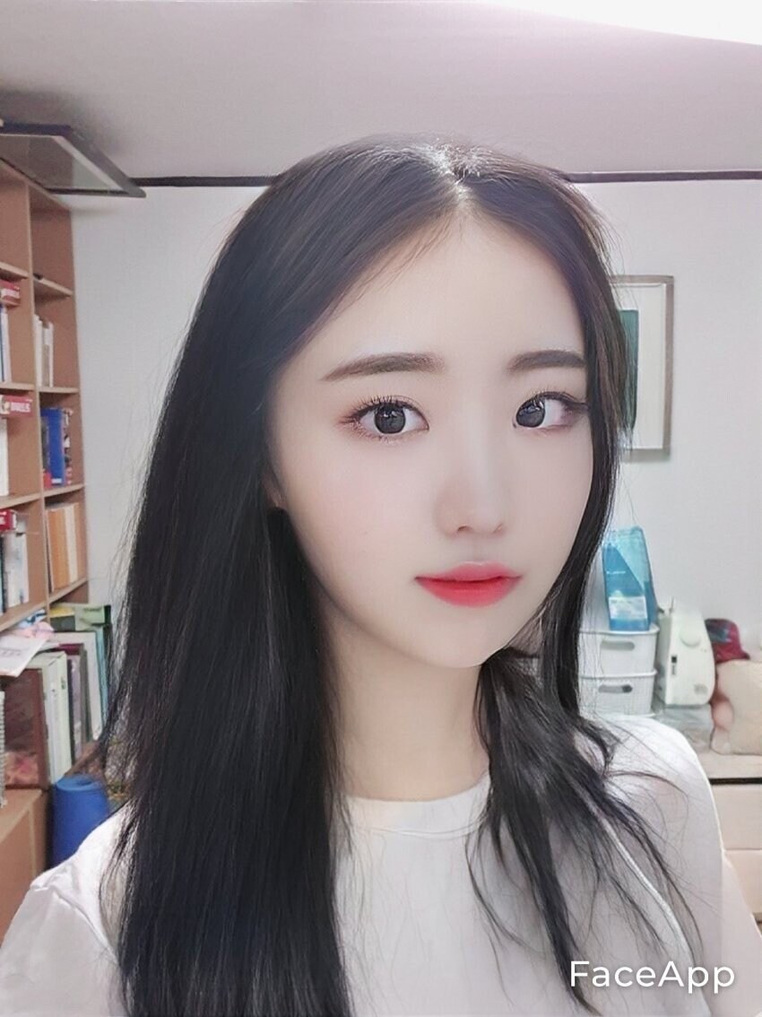 소개팅앱에서 인기없는 디시인의 선택_1.jpg