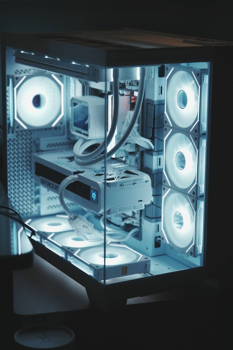 MANLi 지포스 RTX 5080 Polar Fox 구매 겸 화이트 셋팅_6.jpg