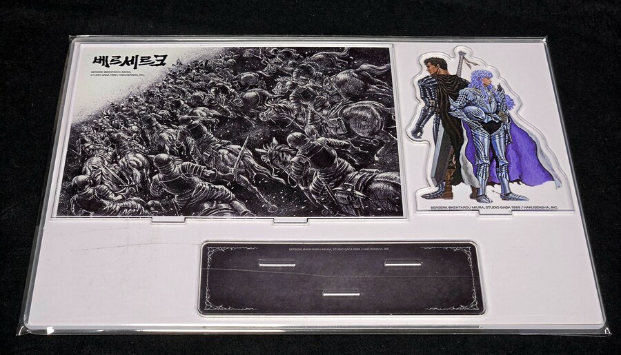 THE ARTWORK OF BERSERK 한국특별판_7.jpg