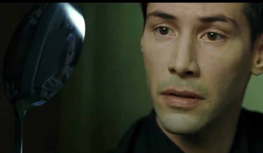 영화) 매트릭스 1편의 핵심 메세지 "숟가락은 없다"_40.jpg