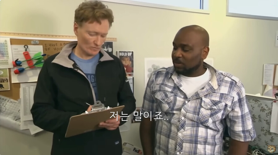 지금의 미국 정부 처럼 인원 감축을 하려고 했던 코난 오브라이언의 쇼_80.jpg