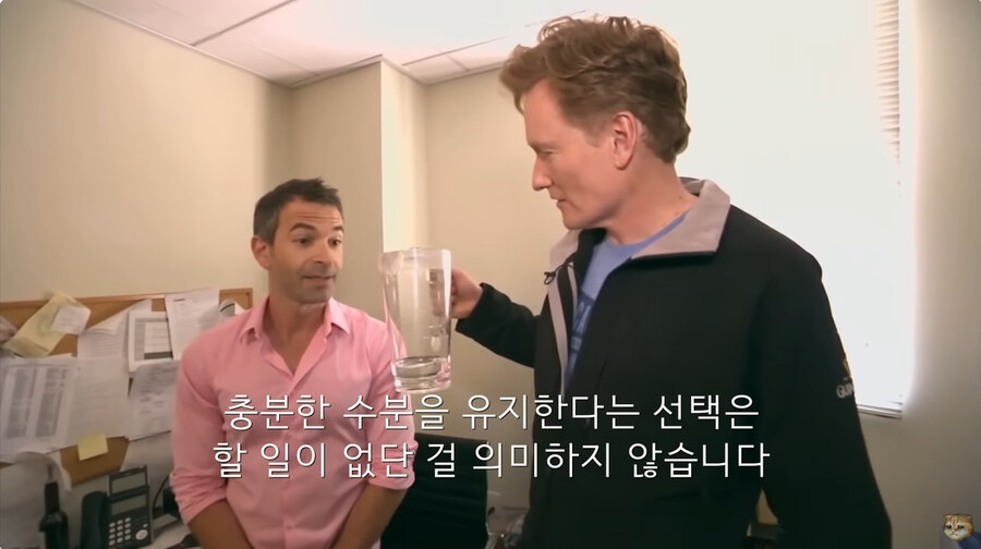 지금의 미국 정부 처럼 인원 감축을 하려고 했던 코난 오브라이언의 쇼_112.jpg