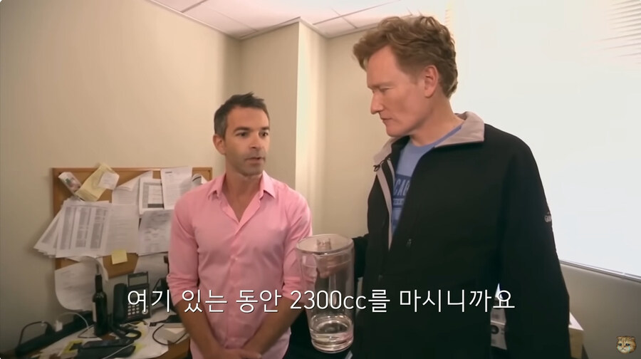 지금의 미국 정부 처럼 인원 감축을 하려고 했던 코난 오브라이언의 쇼_126.jpg