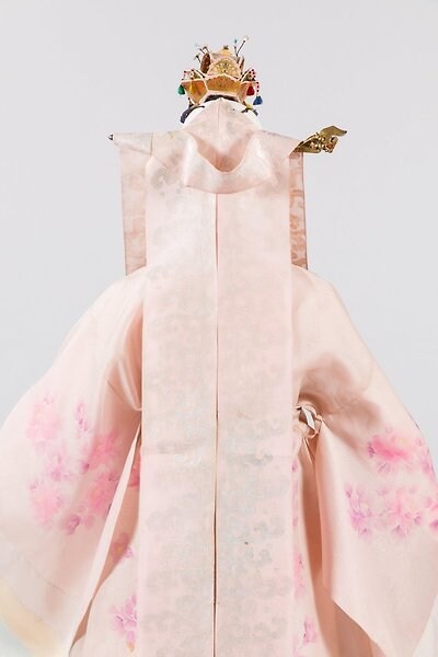 1983년에 제작된 약혼복_4.jpg