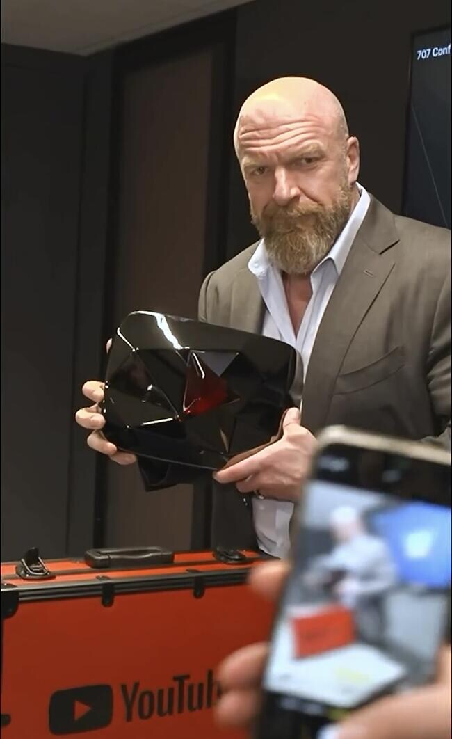 유튜브 1억 구독자 되면 받는 버튼_1.jpg