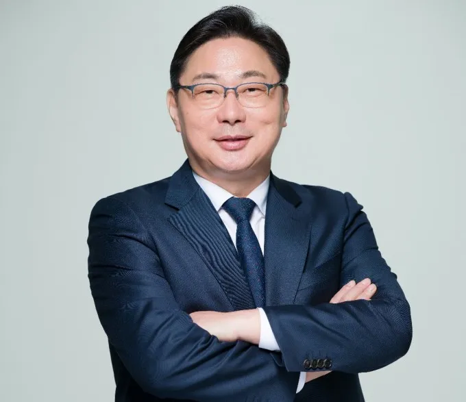 정보] 이 셋을 합치면 징역 17년 8개월_2.webp