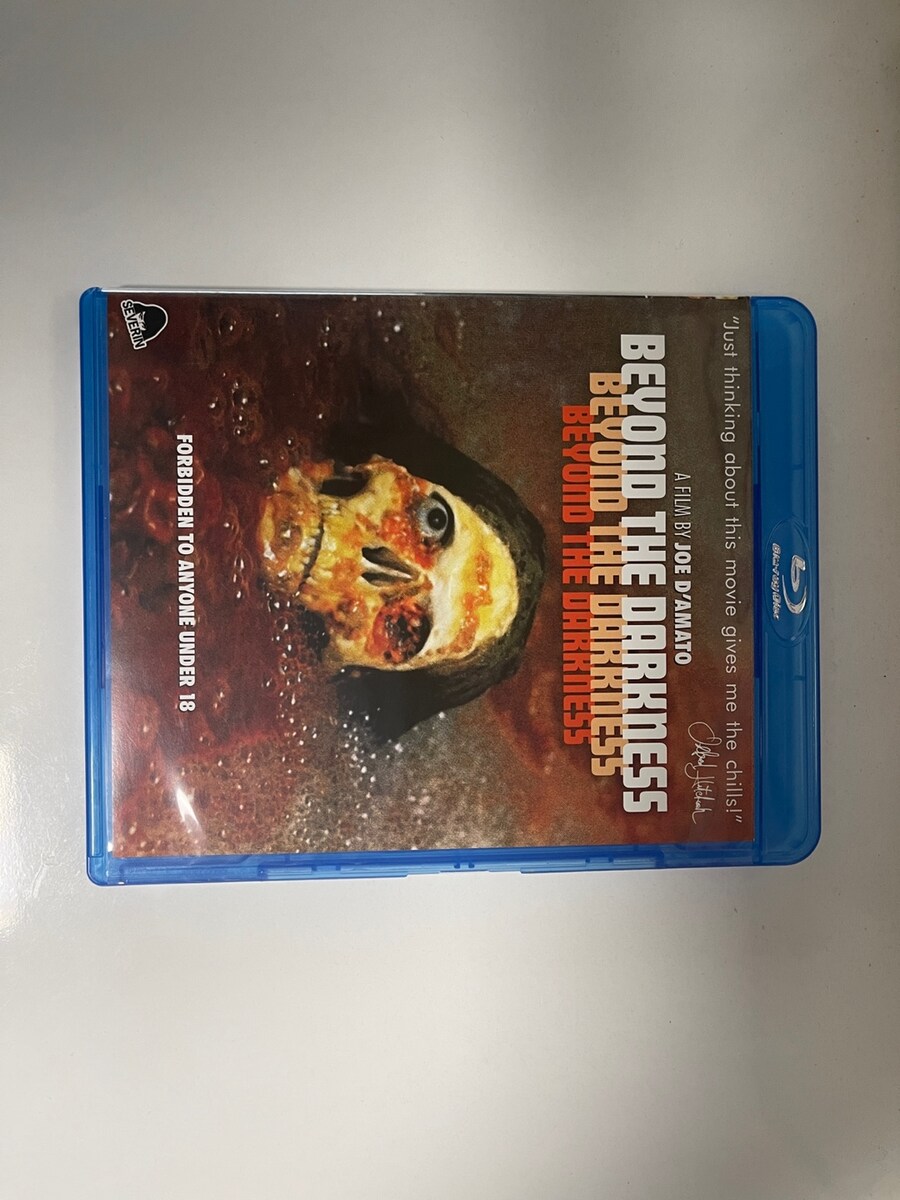 비욘드 더 다크니스 (Beyond the Darkness, 1979)_5.jpg