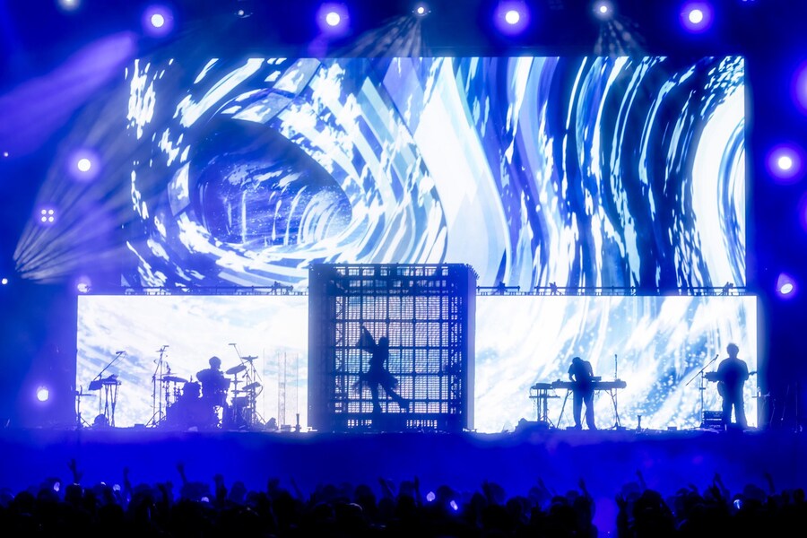 얼굴없는 가수 Ado 가 콘서트 환경을 바꾼 이유_2.jpg