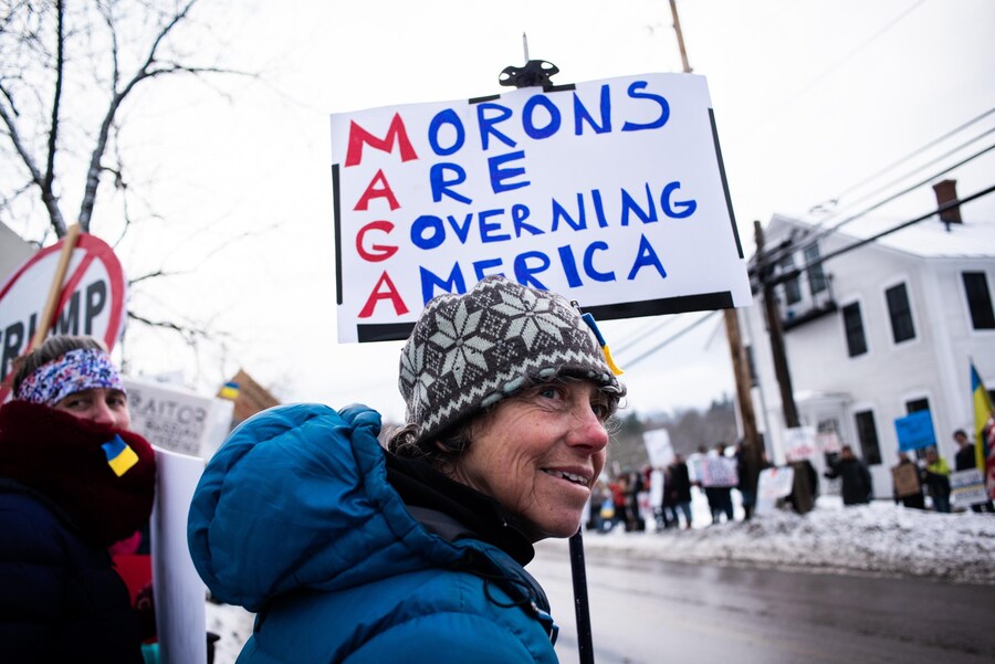 젤렌스키한테 감사하라고 꼽주고 스키여행갔던 밴스 미국부통령 근황_1.png