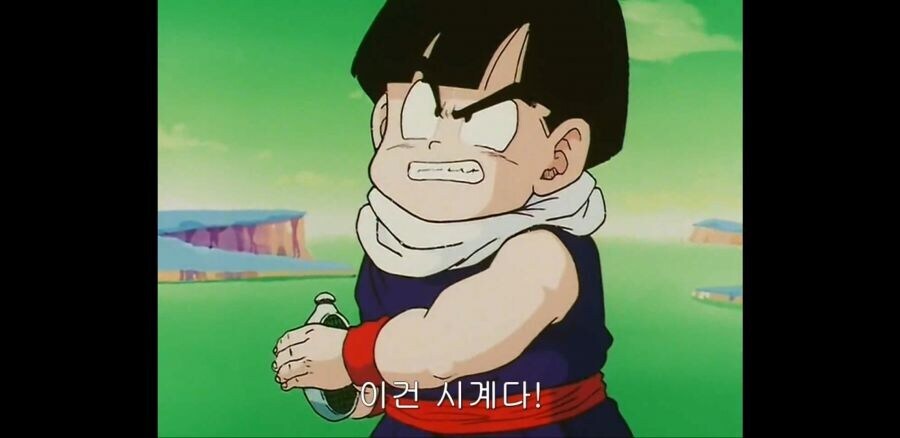 "그런 무식하게 큰 시계밖에 못 만드는 기술력으로 잘도 이 별까지 왔군"_2.jpg