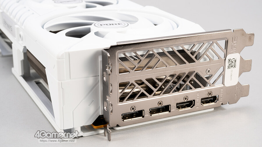 [4Gamer] PURE Radeon RX 9070 XT 사진, 벤치마크_5.jpg