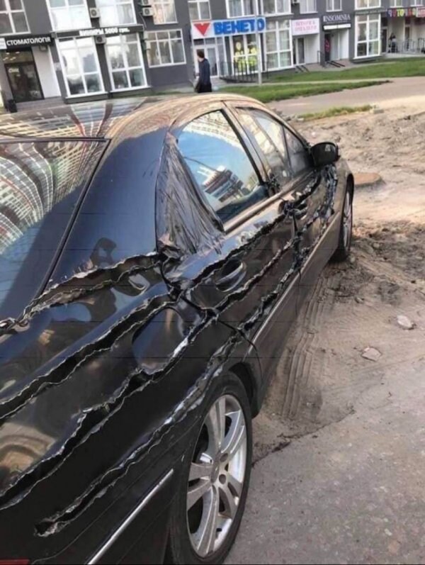 생활기스와 약간의 찍힘이 있습니다._2.jpg