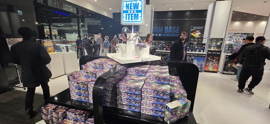 실시간 일본 오다이바 건담베이스 재고 요약_10.jpg