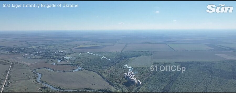 한국인들은 심하게 위화감 느낀다는 전쟁짤_1.jpg