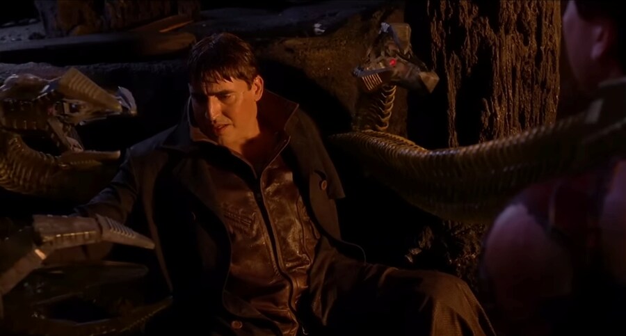 영화) 스파이더맨2, 신념을 가지고 있었던 빌런 '닥터 오토퍼스'_46.jpg