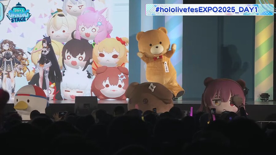 버튜버) 인형탈 쿠마린 최초공개!_1.png