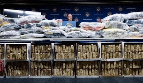 미국에서 캐나다로 밀반입 하려던 마 약 835kg 사진 공개 함_1.webp