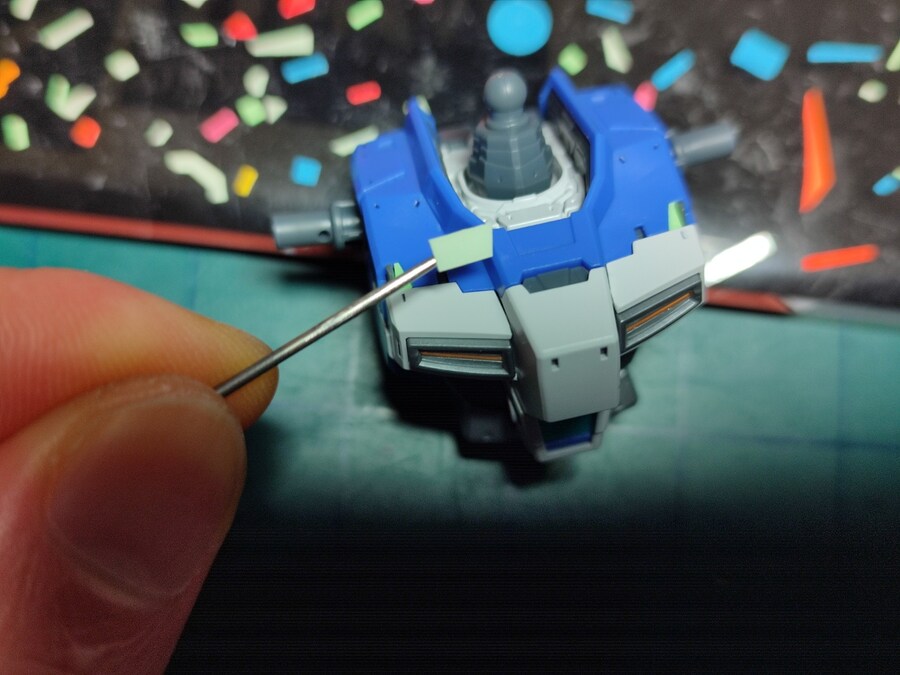 RG 하이뉴 건담 축광테이프 작업 마지막편(상체작업&간단 완성샷)_12.jpg