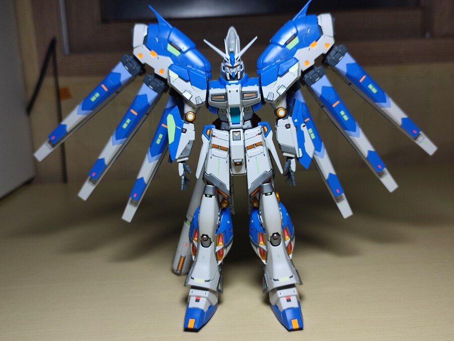 RG 하이뉴 건담 축광테이프 작업 마지막편(상체작업&간단 완성샷)_22.jpg