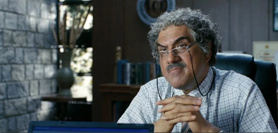 세 얼간이 처음 볼 때는 교수 참 나쁘네 했었는데.jpg_4.webp