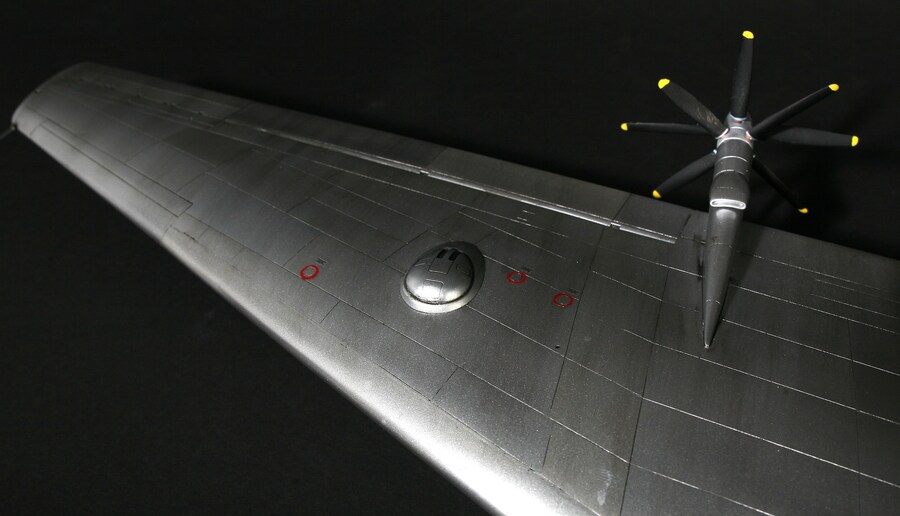 1/72 AMT Northrop XB-35 Flying Wing_8.jpg