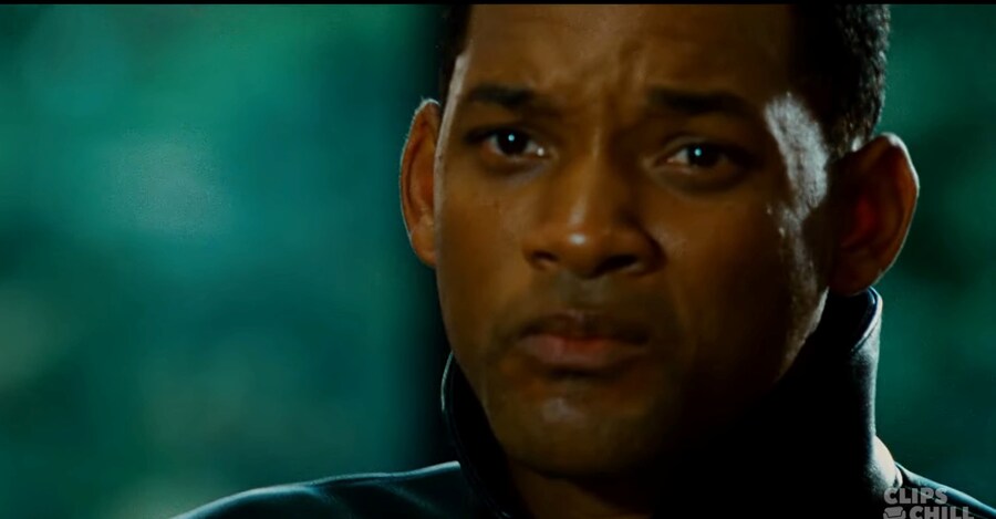 영화) 핸콕 명장면 "이제 착하게 살기로 결심한 핸콕" ㅋㅋㅋ_102.jpg