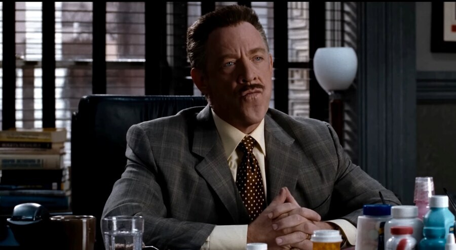 스파이더맨) 약 먹는 JJJ_13.jpg