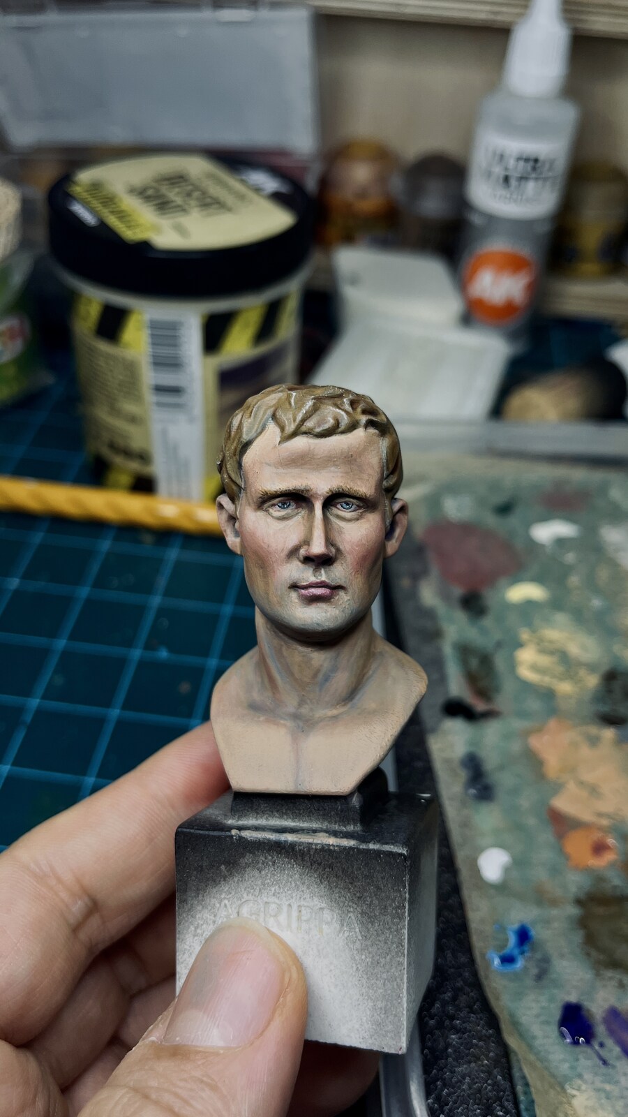 다이소에서 만난 가성비 좋은 흉상 아그리파_4.jpg