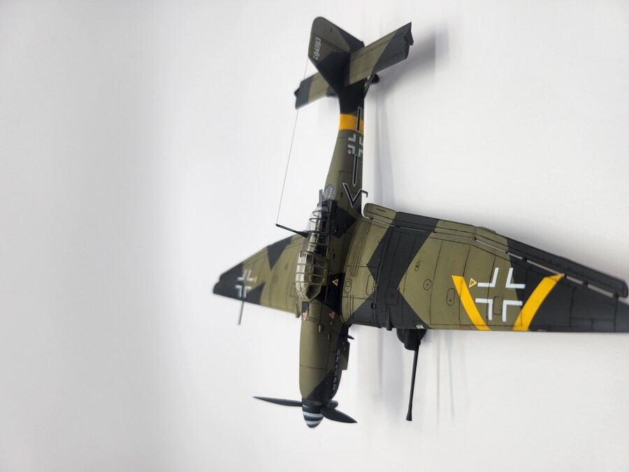 아카데미 1:72 Ju 87G-2 슈투카 카노넨포겔_3.jpg