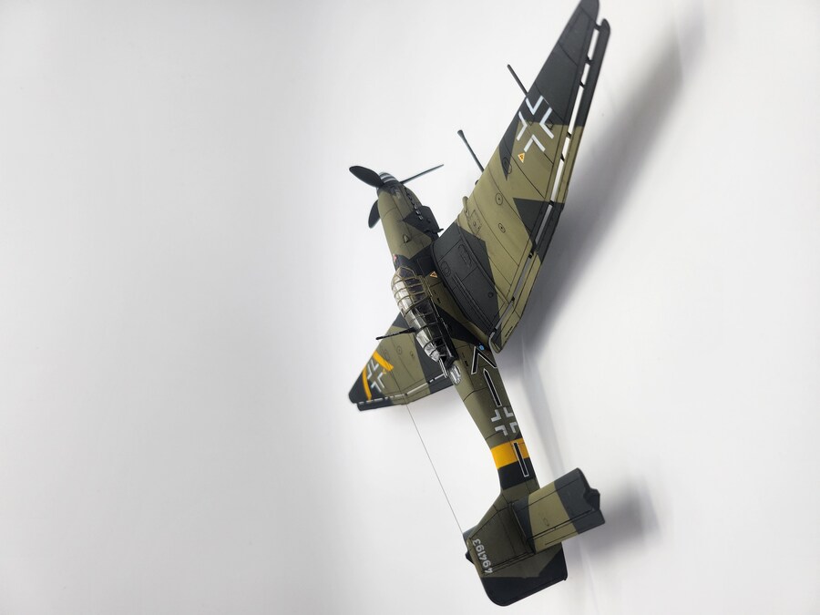 아카데미 1:72 Ju 87G-2 슈투카 카노넨포겔_6.jpg
