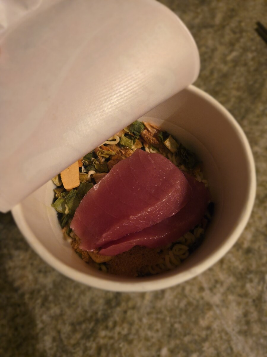 새우탕컵은 못 참치;ㅎ_2.jpg