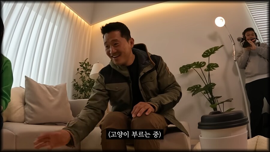 강형욱은 고양이를 불러보았다_1.png