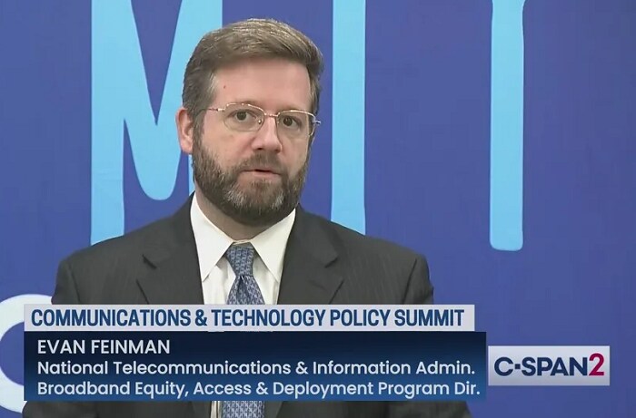 미국 상무부 고위직, "정부가 배신했다" 사임_2.png