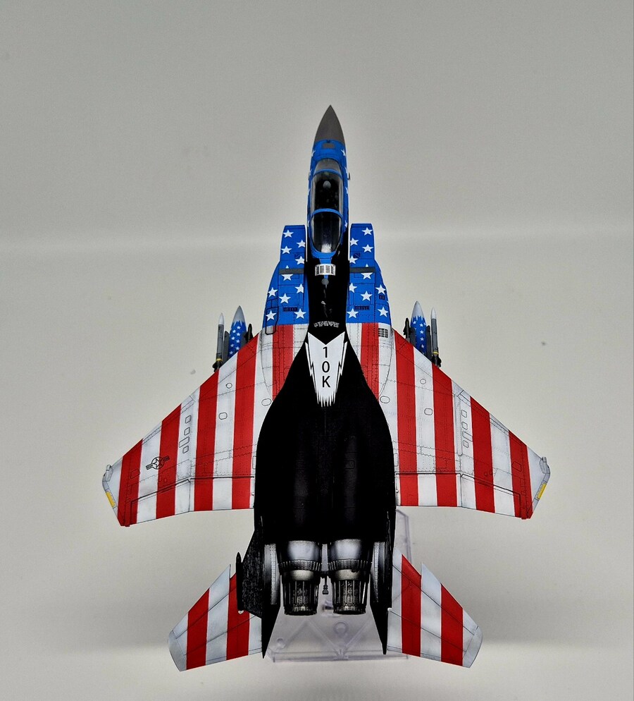 1/72 F-15C 캘리포니아 144전투비행단 기념기 완성_9.jpg