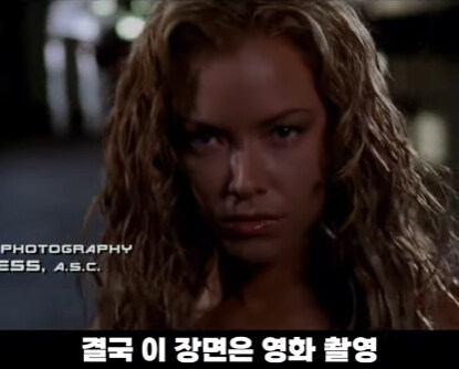 촬영 허가 받는데 6개월 걸린 장면.jpg_30.jpg