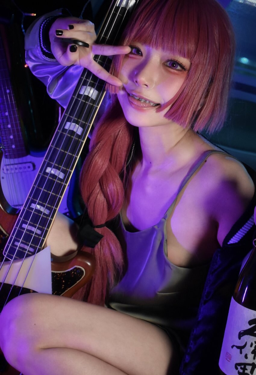 알중녀 히로이 키쿠리 코스프레.jpg_16.jpg