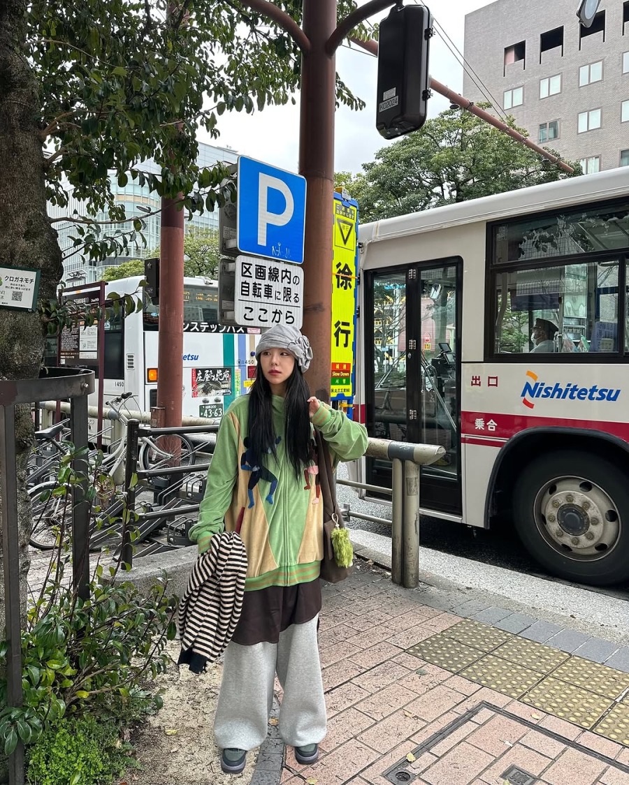 250322.휘인.인스타그램 02.jpg