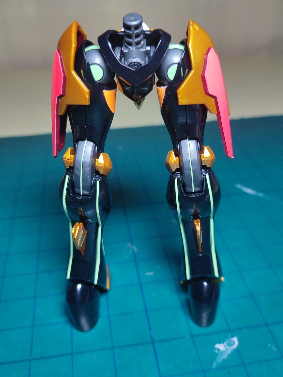 [코드기어스] 새벽까지 작업한 HG 가웨인_10.jpg