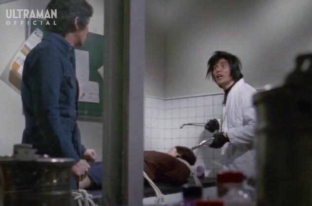 울트라맨) 광기와 기괴함을 잘 보여준 악역 배우_14.jpg