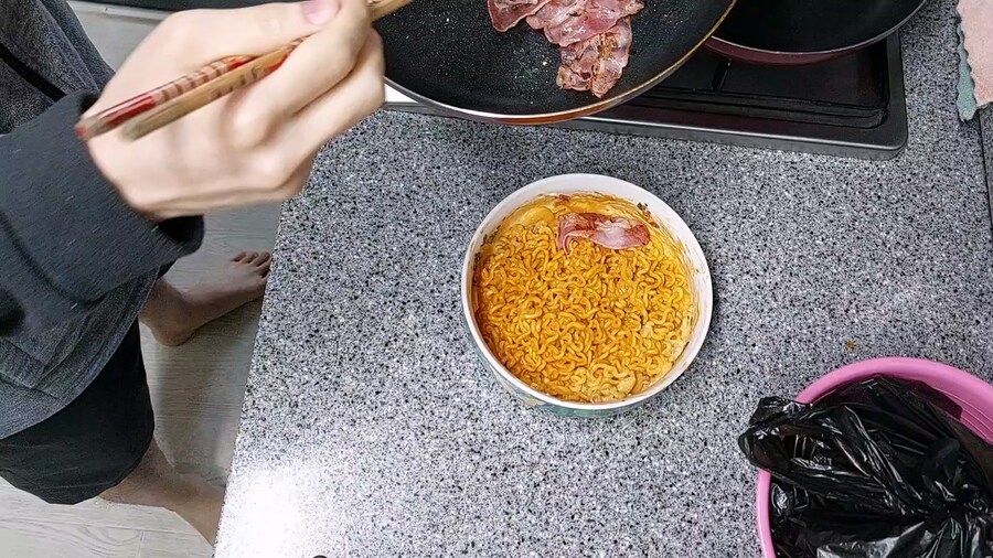 스파게티에는 치즈는 국룰이죠!_30.jpg