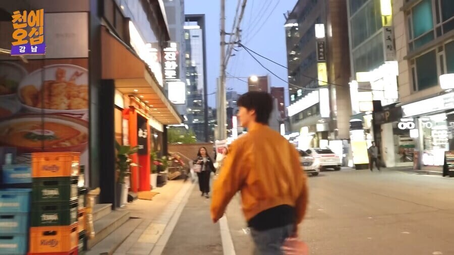 촬영중 우연히 친구를 만난 안재현_1.jpg