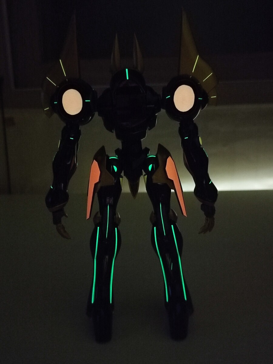 [코드기어스] 늦은 새벽까지 작업해본 HG 가웨인_4.jpg