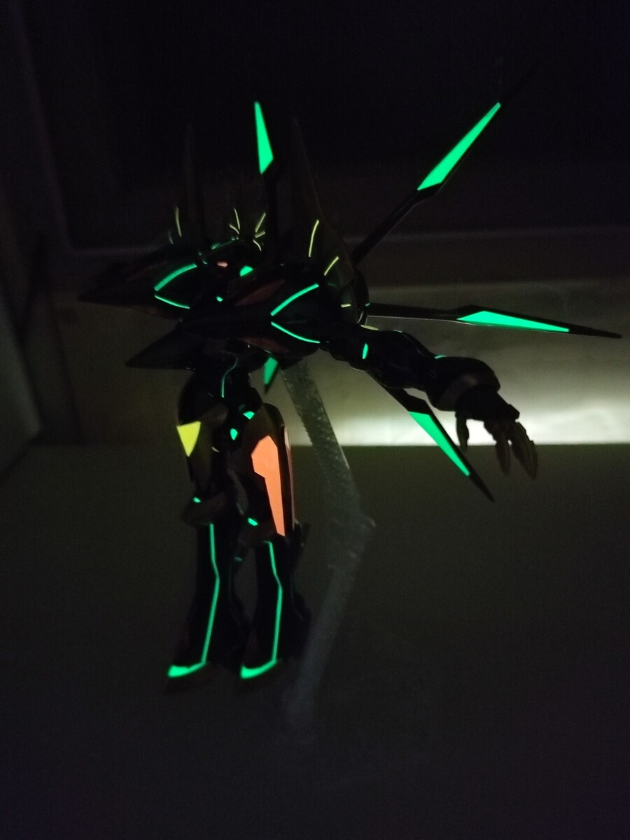 [코드기어스] 늦은 새벽까지 작업해본 HG 가웨인_8.jpg