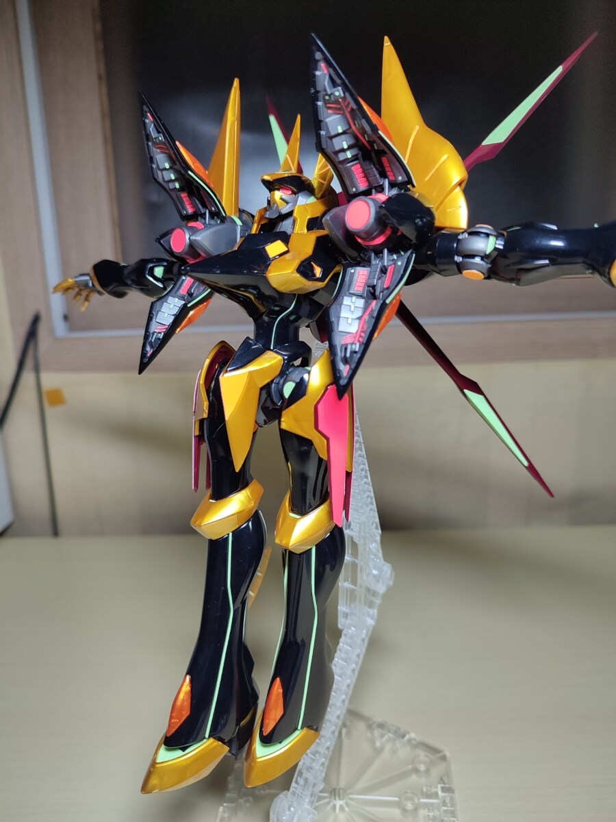 [코드기어스] 늦은 새벽까지 작업해본 HG 가웨인_13.jpg